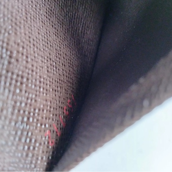 EUC [Louis Vuitton] Damier Ebene Checkered Long Unisex Bi-Fold Wallet Brown - Picture 8 of 11